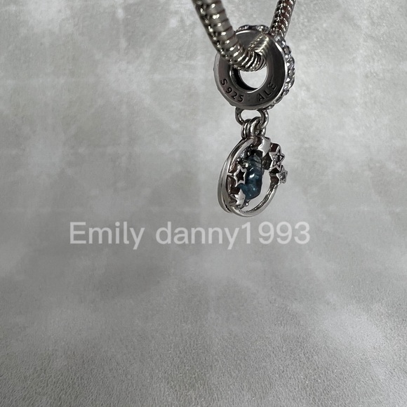 Pandora charms - Picture 3 of 6